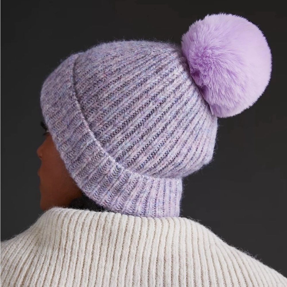Anthropologie Pick A Pom lavender pom new with tags and hat